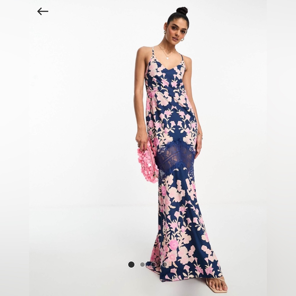 NWT Hope And Ivy Contrast Lace Floral Maxi Dress in Navy and Pink Sz 14‎